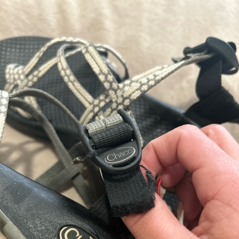 Chacos - Picture 3 of 4
